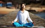 青岛瑜伽第一人：唤醒身体和灵魂