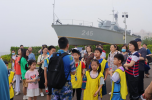 永远跟党走 青岛鲁信长春社区走进中国海军博物馆
